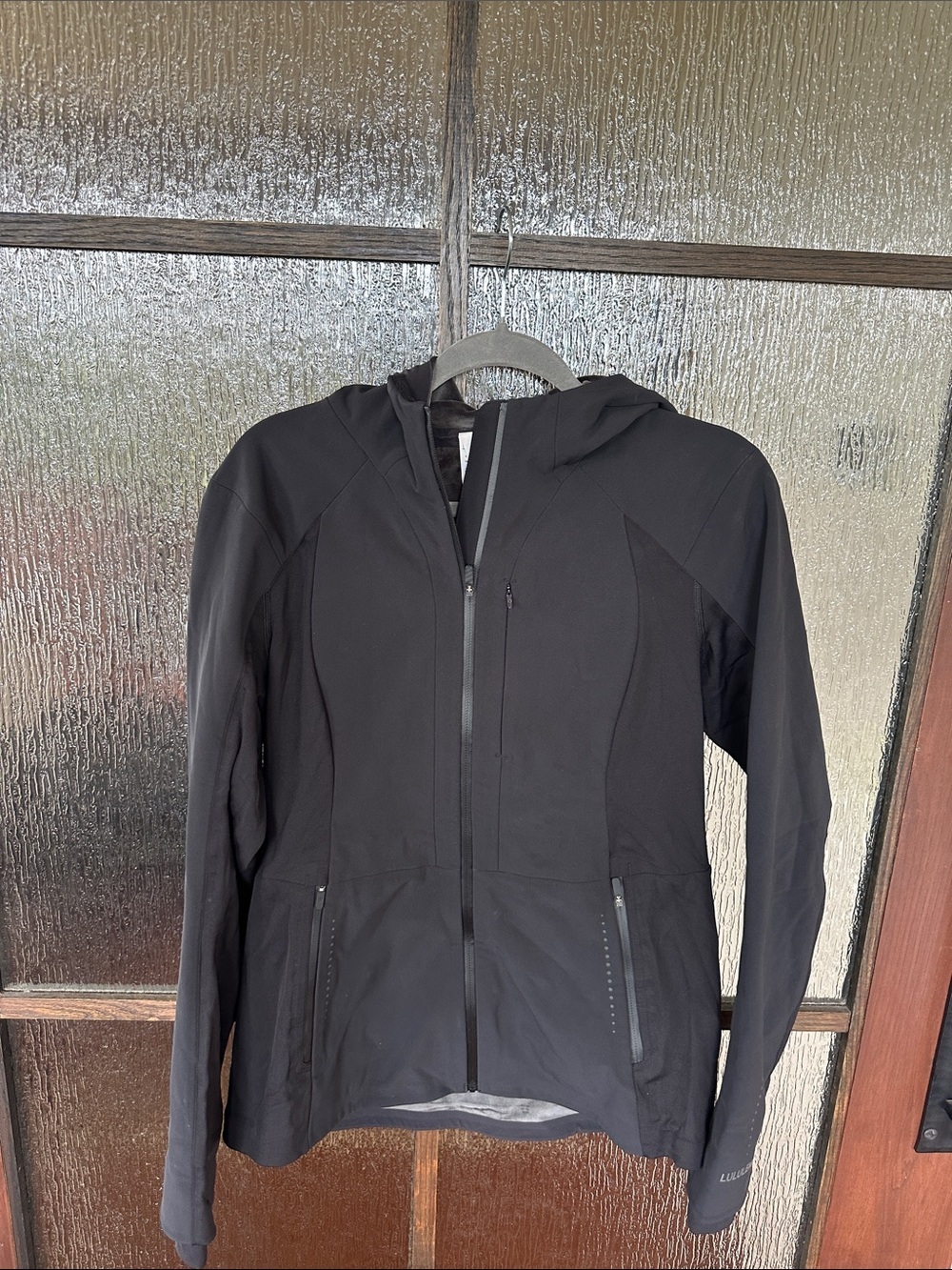 Lululemon Cross Chill Jacket RepelShell Black Woman’s 12 - Picture 5 of 10